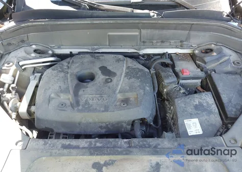 2017 Volvo Xc90 T6 Momentum z USA, uszkodzony, nr VIN YV4A22PK2H1125781